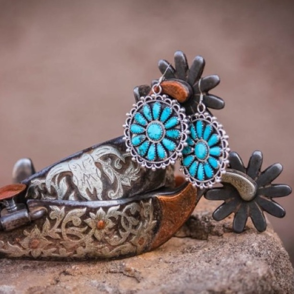 The Tombstone Earring Authentic Native Made